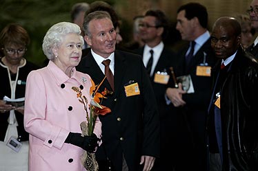  The Queen at the Chelsea Flower Show 2007